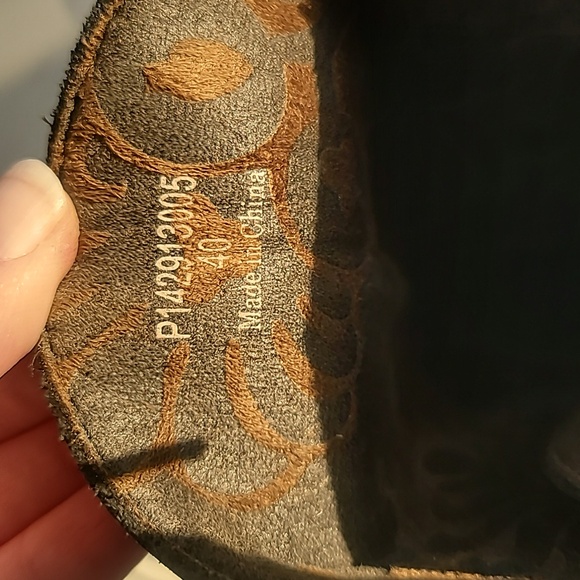 Fly London Womens  Sz 9 Black Mid-Calf Buckle Zipped Wedge Leather Boot Lug Moto - Picture 14 of 14